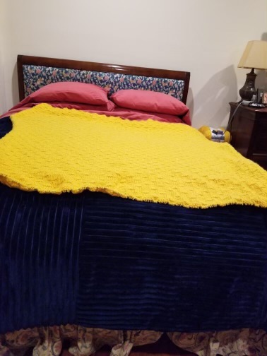 Yellow Bedding Covering