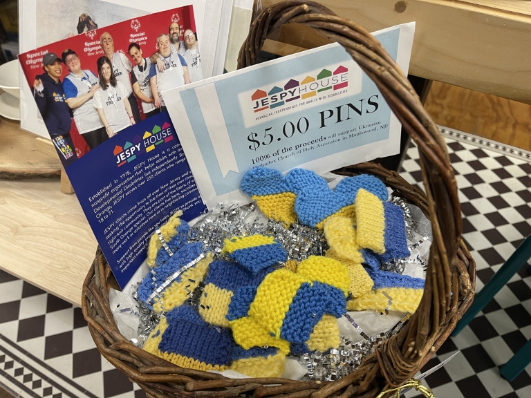 JESPY House Clients Raise Funds for Ukraine with Knitted Flag Pins